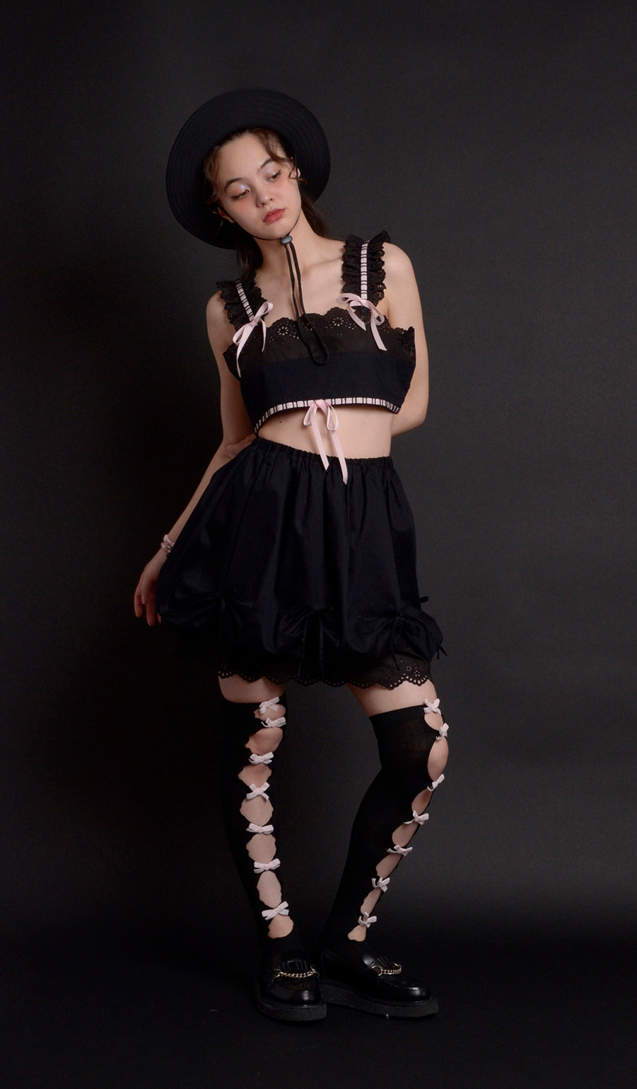 RIBBON RIBBON over knee socks