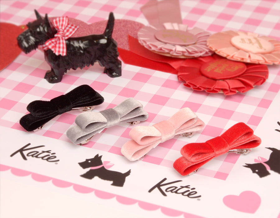 RIBBON small ribbon pin