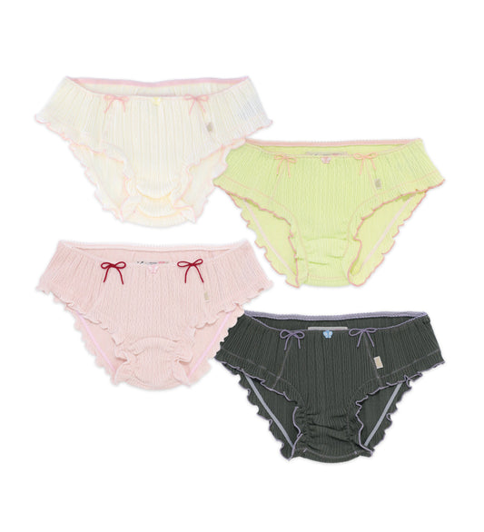 UNDER PRETTIES shorts
