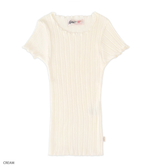 UNDER PRETTIES tee