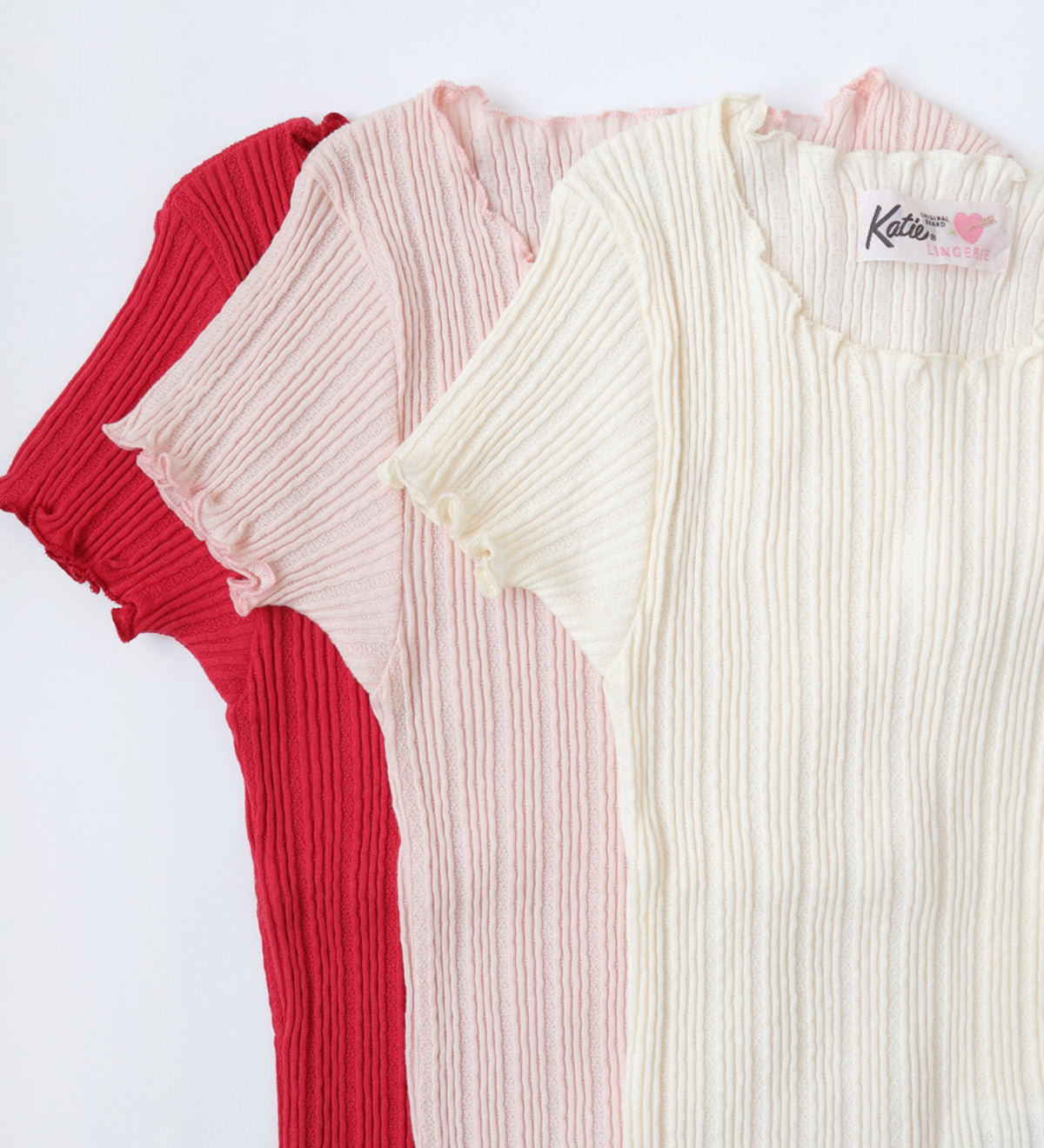UNDER PRETTIES tee