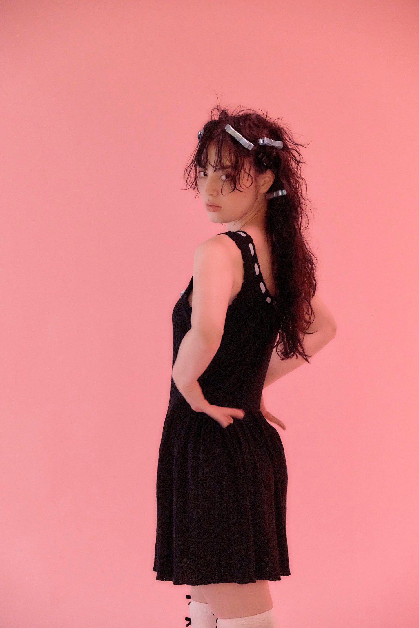 RIBBON TOSS no sleeve mini dress